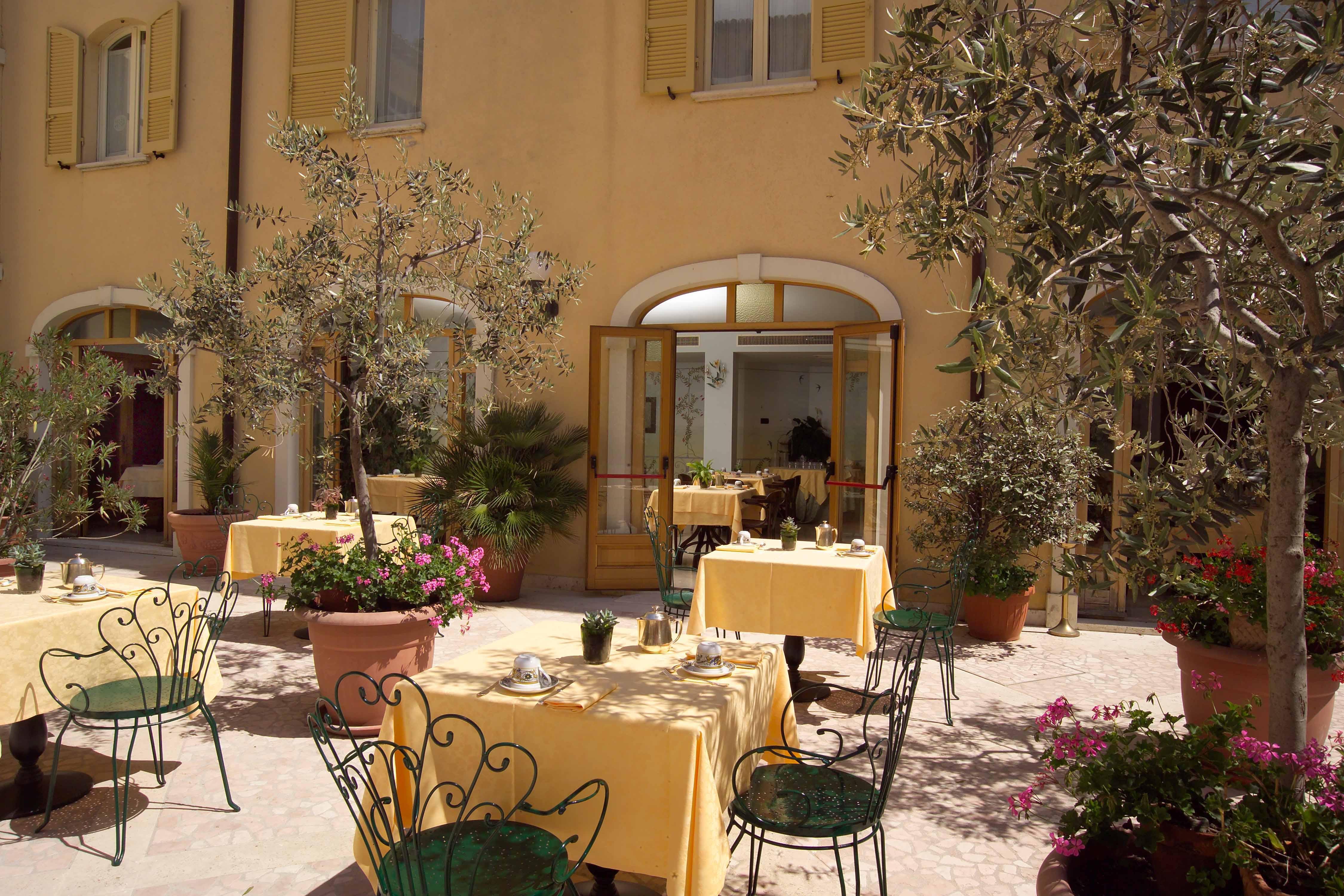 Hotel San Luca Spolète Extérieur photo